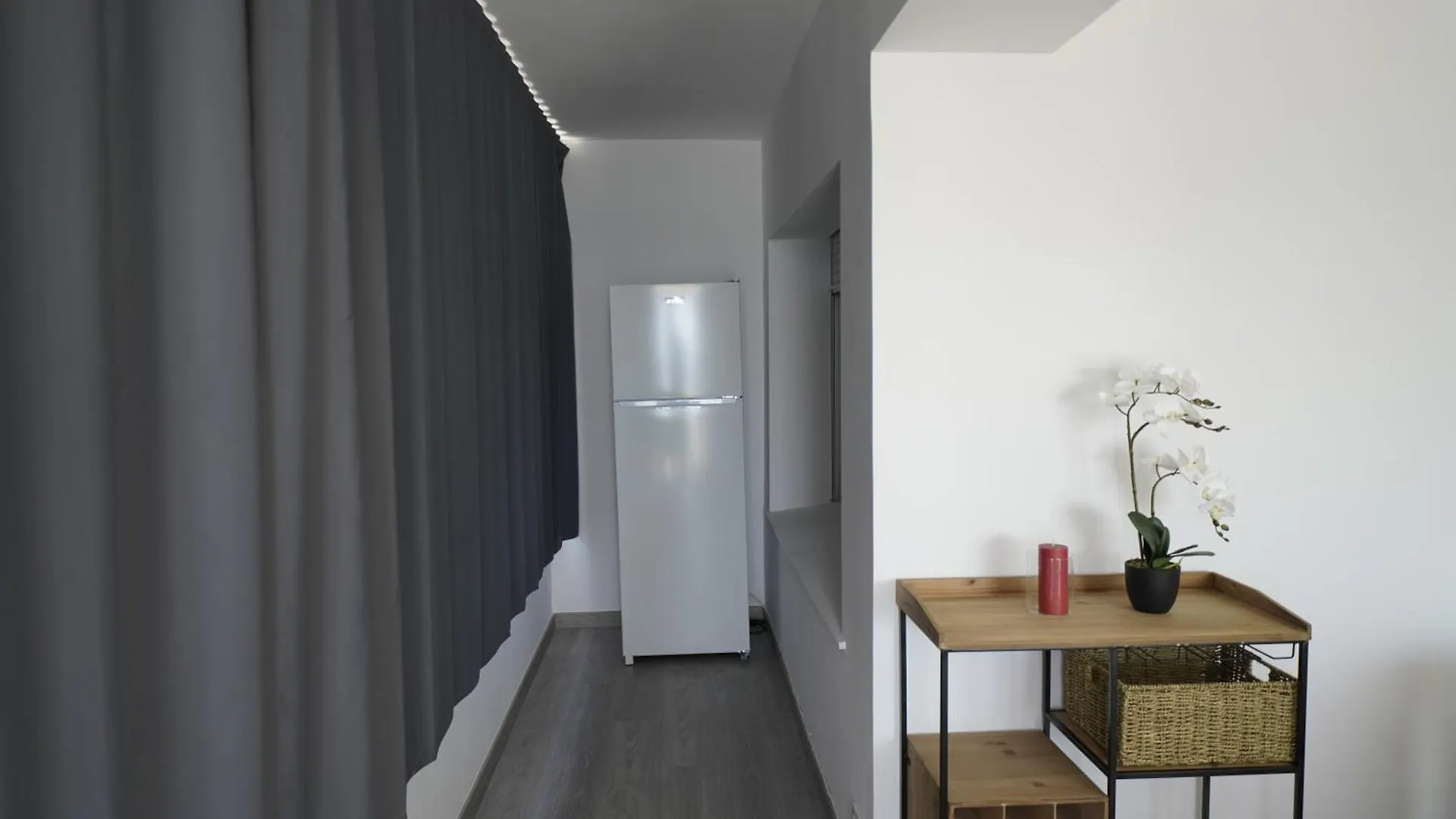 Ferienwohnung Apartamento Frente Al Mar Con Una Amplia Terraza Y Vistas A La Bahia Roses Apartment